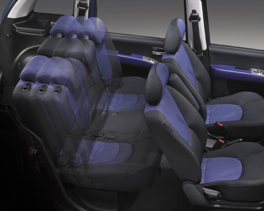  Hyundai Matrix 2008 года  (фото 8 из 52)